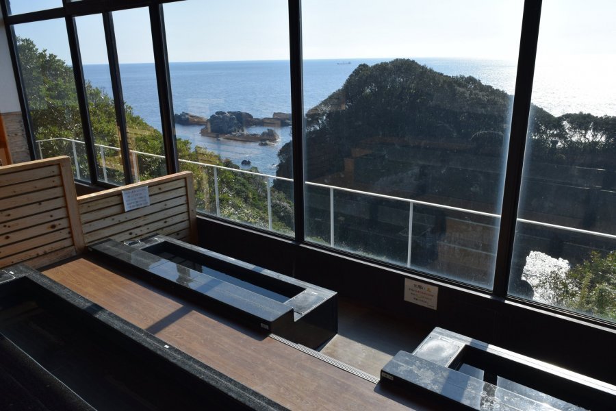 🌊 하쿠산 동굴문(하쿠산도몬) 이미지 5